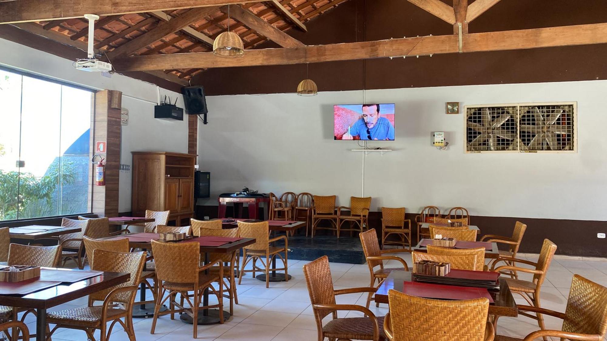 Pousada E Restaurante Bora Bora Da Serra ساو بينتو دو سابوكاي المظهر الخارجي الصورة